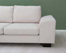 Load image into Gallery viewer, Asko BB 3-istuttava divaanisohva vaaleanbeige
