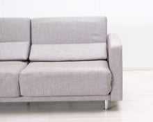 Lataa kuva Galleria-katseluun, BoConcept Melo 2-istuttava vuodesohva harmaa
