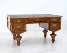 Lataa kuva Galleria-katseluun, Antiikkinen kirjoituspöytä
