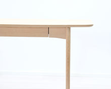 Load image into Gallery viewer, Asko työpöytä tammea
