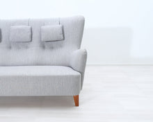 Load image into Gallery viewer, Asko Richard 3-istuttava kangassohva harmaa
