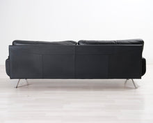 Lataa kuva Galleria-katseluun, 3-istuttava nahkasohva musta
