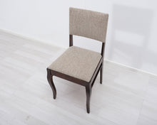 Lataa kuva Galleria-katseluun, 40-luvun puurunkoinen ruokatuoli
