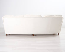 Lataa kuva Galleria-katseluun, 3-istuttava kangassohva valkoinen
