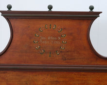 Lataa kuva Galleria-katseluun, Anttiikkinen sivustavedettävä sohva
