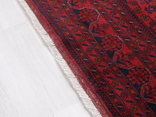 Lataa kuva Galleria-katseluun, Afganistanilainen villamatto 228 x 174 cm punainen
