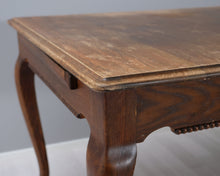 Lataa kuva Galleria-katseluun, Antiikkinen ruokapöytä
