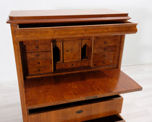 Lataa kuva Galleria-katseluun, Antiikkinen kirjoituslipasto
