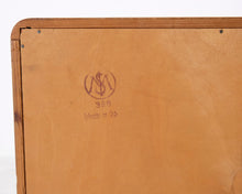 Lataa kuva Galleria-katseluun, Antiikkinen lipasto
