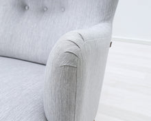 Load image into Gallery viewer, Asko Richard 3-istuttava kangassohva harmaa
