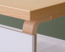 Load image into Gallery viewer, Artek työpöytä 70 x 180 cm koivu / valkoinen
