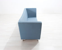 Lataa kuva Galleria-katseluun, Jasper Morrison 3-istuttava kangassohva sininen
