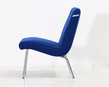Load image into Gallery viewer, Walter Knoll Classic Edition nojatuoli sininen
