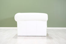 Lataa kuva Galleria-katseluun, 3-istuttava keinonahkasohva valkoinen
