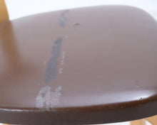 Lataa kuva Galleria-katseluun, Artek 69 tuoli koivu / ruskea tekonahka
