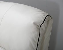 Lataa kuva Galleria-katseluun, 2-istuttava reclinersohva valkoinen
