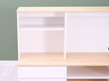 Lataa kuva Galleria-katseluun, Ahti Taskinen mediatasokokonaisuus
