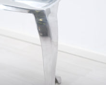 Lataa kuva Galleria-katseluun, Alumiinijakkara
