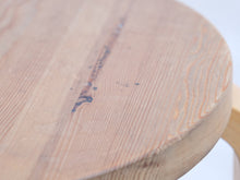 Lataa kuva Galleria-katseluun, Artek E60 jakkara
