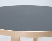 Lataa kuva Galleria-katseluun, Artek 90A pöytä koivu / musta
