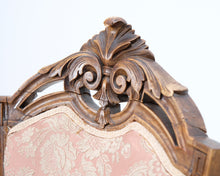 Load image into Gallery viewer, Antiikkinen tuoli vaaleanpunaisella verhoilulla
