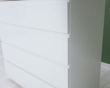 Load image into Gallery viewer, Asko Pallas lipasto valkoinen
