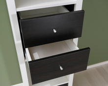 Lataa kuva Galleria-katseluun, IKEA Kallax hylly laatikostolla
