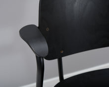 Lataa kuva Galleria-katseluun, Artek Lukki tuoli
