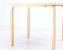 Lataa kuva Galleria-katseluun, Artek 81C pöytä koivu
