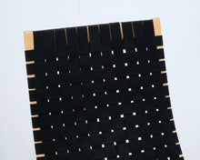 Load image into Gallery viewer, Asko Harlekiini nojatuoli musta
