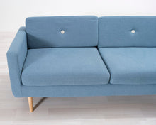 Lataa kuva Galleria-katseluun, 3-istuttava kangassohva sininen

