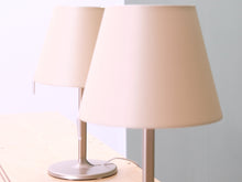 Load image into Gallery viewer, Artemide Melampo pöytävalaisin
