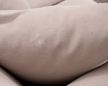 Lataa kuva Galleria-katseluun, 3-istuttava kangassohva ja rahi beige
