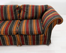 Lataa kuva Galleria-katseluun, 3-istuttava kangassohva raidallinen
