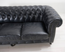 Lataa kuva Galleria-katseluun, 3-istuttava nahkasohva harmaa
