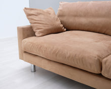 Lataa kuva Galleria-katseluun, 3-istuttava kangassohva vaaleanruskea
