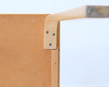 Load image into Gallery viewer, Artek pöytä 70 x 80 cm koivu / vihreä
