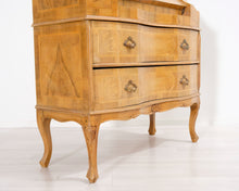 Lataa kuva Galleria-katseluun, Antiikkinen kirjoituslipasto
