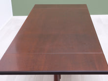 Lataa kuva Galleria-katseluun, Antiikkinen klaffipöytä ruskea
