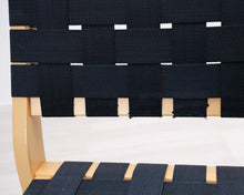 Lataa kuva Galleria-katseluun, Artek 611 satulavyötuoli musta
