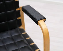 Lataa kuva Galleria-katseluun, Artek 45 nojatuoli musta keinonahka
