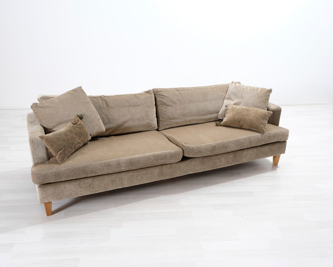 4-istuttava samettisohva vihreä