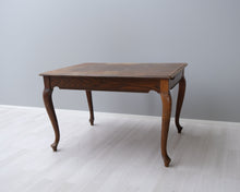 Lataa kuva Galleria-katseluun, Antiikkinen ruokapöytä
