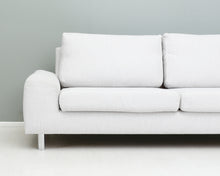 Lataa kuva Galleria-katseluun, Stella 210 sohva vaaleanharmaa
