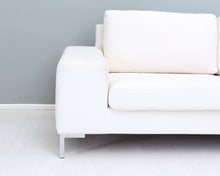 Load image into Gallery viewer, Asko Max 3-istuttava kangassohva valkoinen
