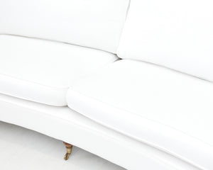Kaareva Howard-sohva valkoinen