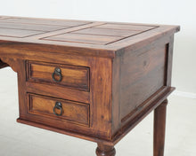 Lataa kuva Galleria-katseluun, Akaasiapuinen kirjoituspöytä
