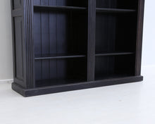 Lataa kuva Galleria-katseluun, Andrew II kirjahylly musta
