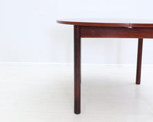 Lataa kuva Galleria-katseluun, 80-luvun ruokapöytä
