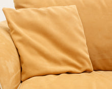 Lataa kuva Galleria-katseluun, Natuzzi sohva keltainen
